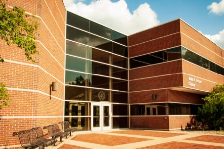 Western Michigan University, Fetzer Building