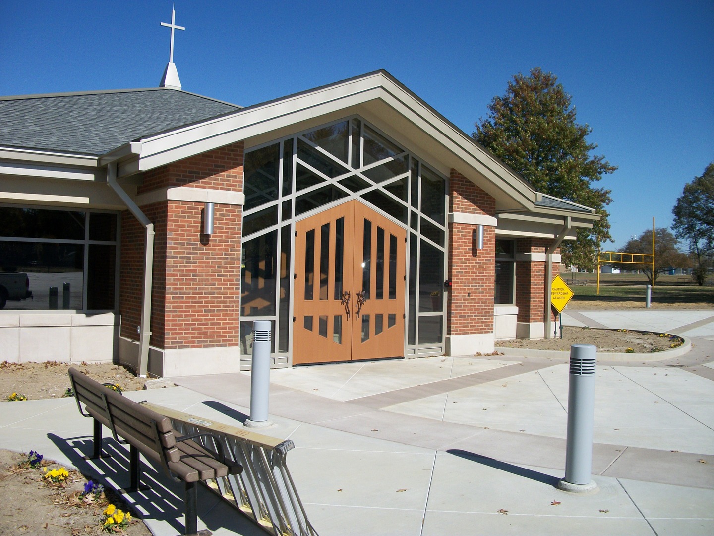 FL400 Flush Aluminum Commercial Doors Cross Aluminum